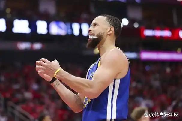 关于集结日金州勇士调整名单以备意甲；更衣室发声环节打磨；球迷炸锅；赛季目标并未改变的信息