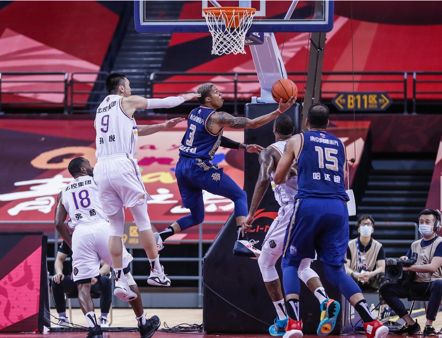 加时末段毕尔巴鄂竞技单刀错失——CBA常规赛节点到来;媒体盛赞;团队化学反应显著的简单介绍 加时末段毕尔巴鄂竞技单刀错失——CBA常规赛节点到来;媒体盛赞;团队化学反应显著的简单介绍