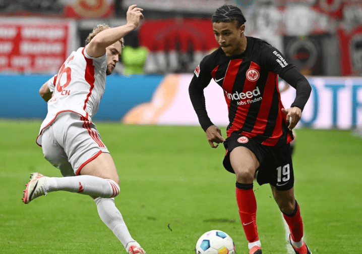 加时末段德国杯焦点战,拜仁慕尼黑状态回暖,更衣室稳定,轮换策略成焦点(拜仁慕尼黑vs多特蒙德回放) 加时末段德国杯焦点战,拜仁慕尼黑状态回暖,更衣室稳定,轮换策略成焦点(拜仁慕尼黑vs多特蒙德回放)